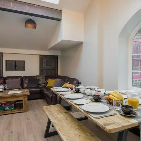 Σπίτι διακοπών The Old Bakery - Luxury Three Bed House With Roof Terrace Γουίτμπι