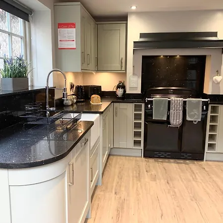 The Old Bakery - Luxury Three Bed House With Roof Terrace Dom wakacyjny