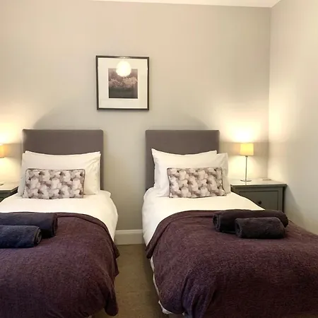 The Old Bakery - Luxury Three Bed House With Roof Terrace *