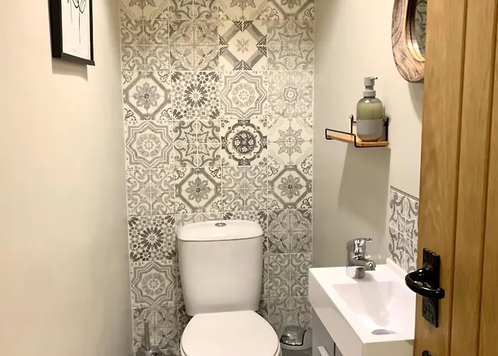 The Old Bakery - Luxury Three Bed House With Roof Terrace Holiday home