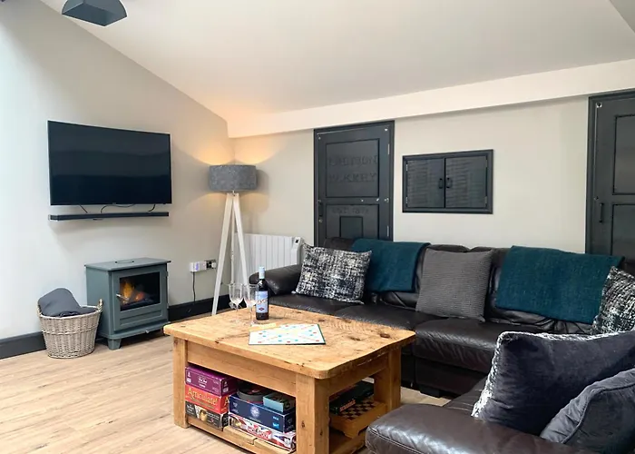 Holiday home The Old Bakery - Luxury Three Bed House With Roof Terrace *