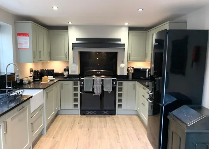 The Old Bakery - Luxury Three Bed House With Roof Terrace